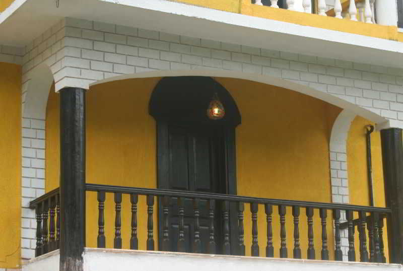 House बहुत बड़ा घर Siolim